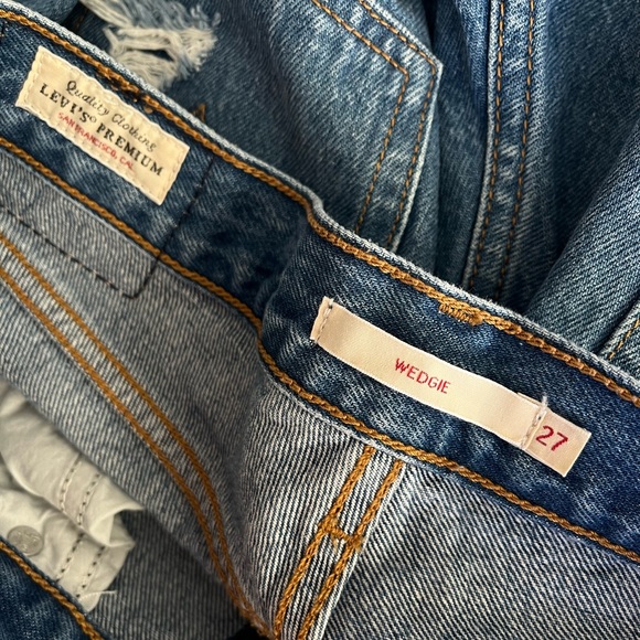NEW Levi’s Premium Wedgie Icon Straight Jeans (size 27) - Picture 11 of 12